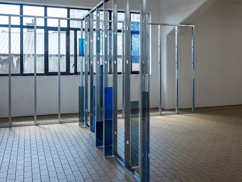 What's in an artwork. Exhibition view, Anneke Eussen. Photo by Dani Gherca