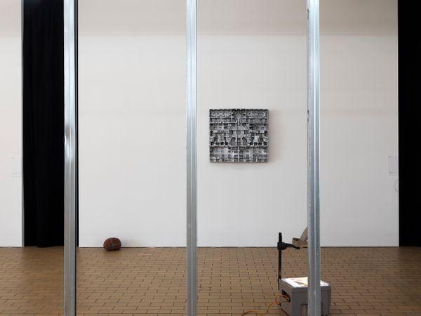 What's in an artwork. Exhibition view, Maarten Vanden Eynde, Philip Metten. Photo by Dani Gherca