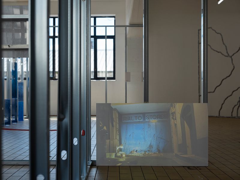 What's in an artwork. Exhibition view, Max Sudhues. Photo by Dani Gherca