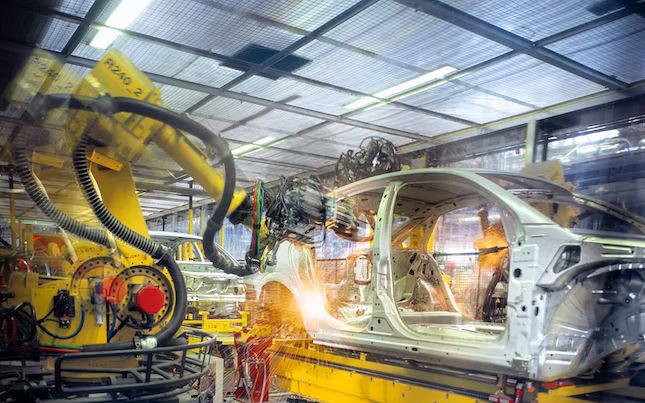 Car body welding robots in car factory cdn en 1