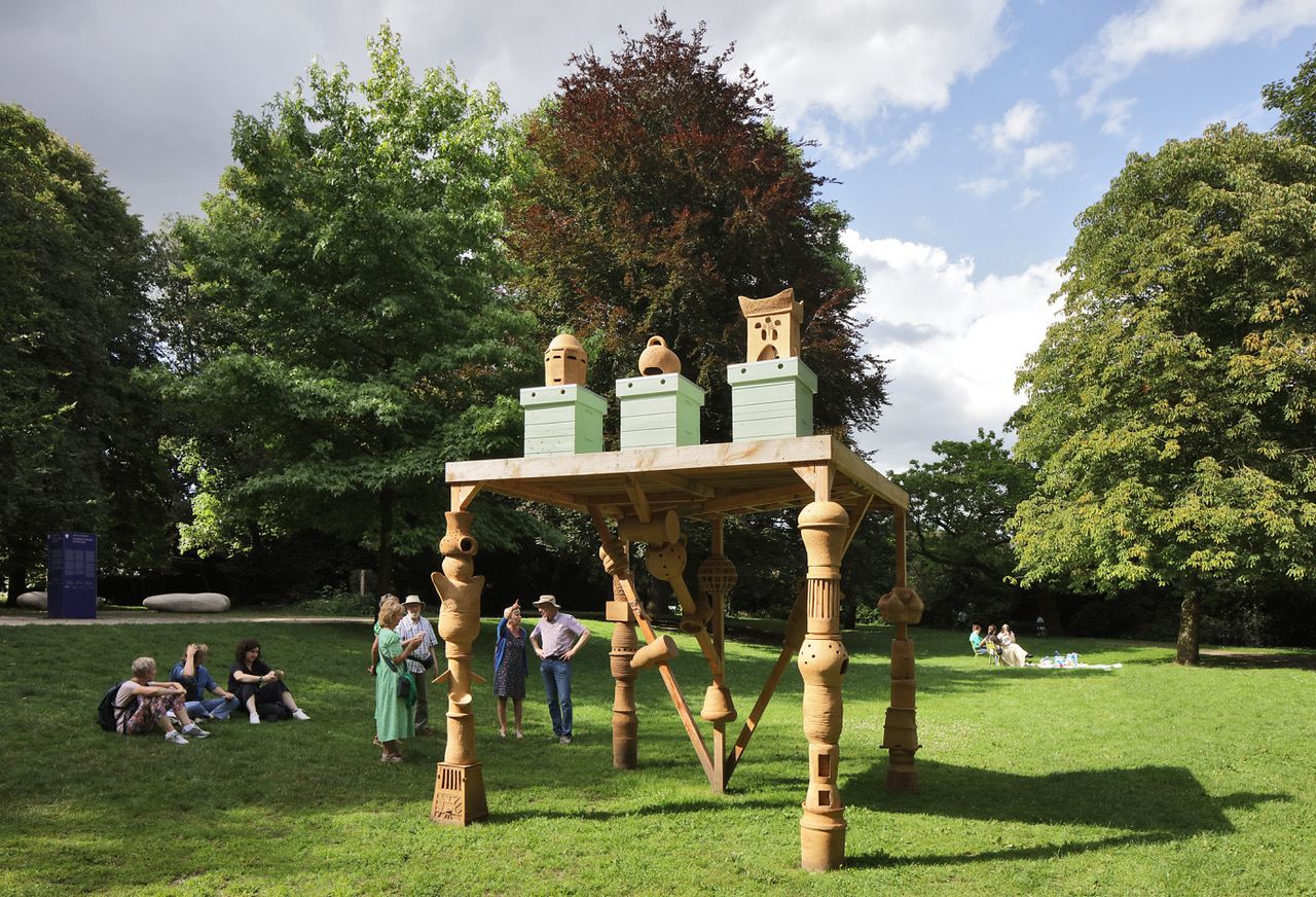 Firesong for the bees, a tree of clay