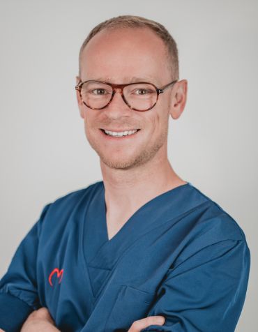 Dr. Bouvry Peter