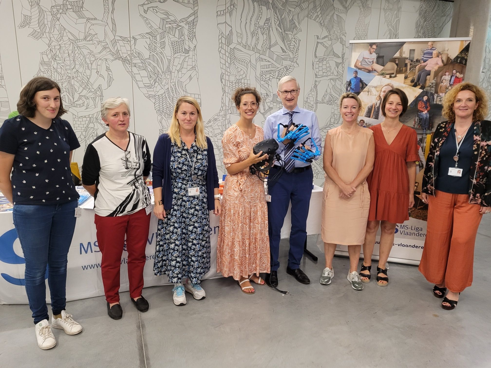 20220905 groep MS glove