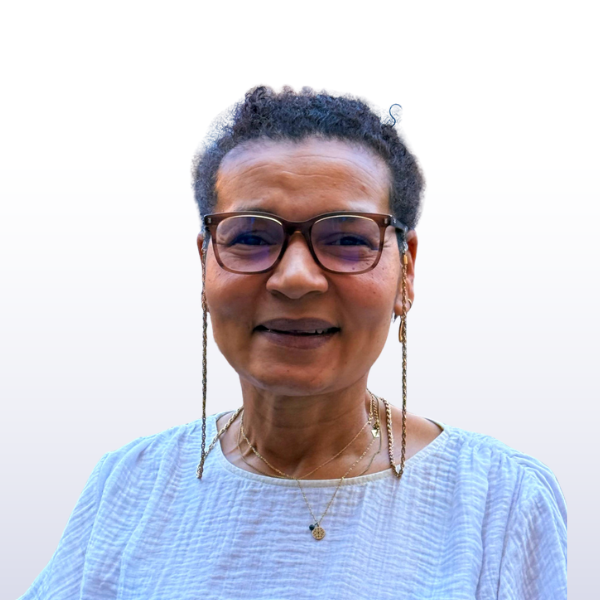 Amina Dilubenzi