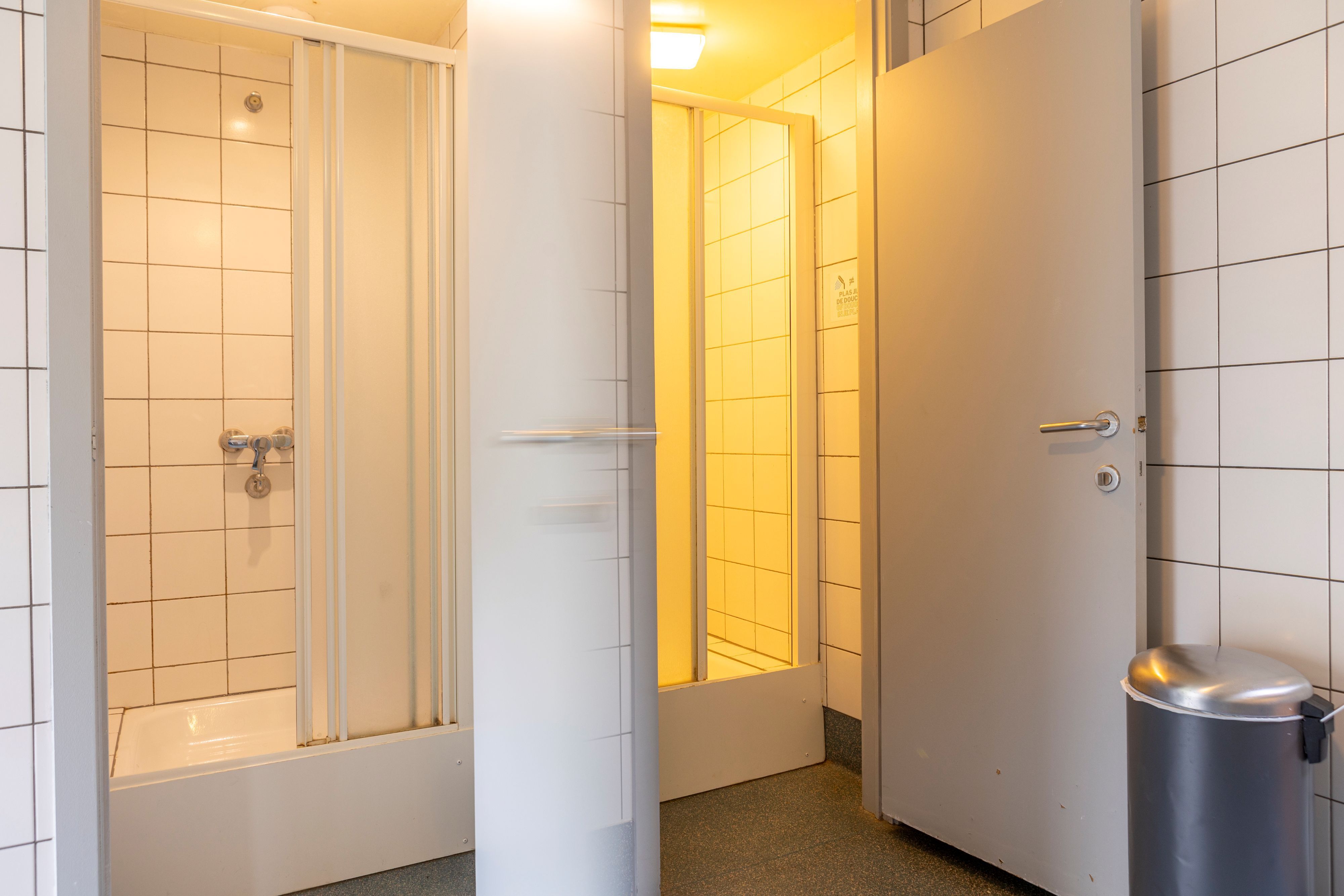 De Karmel Brugge sanitair 2