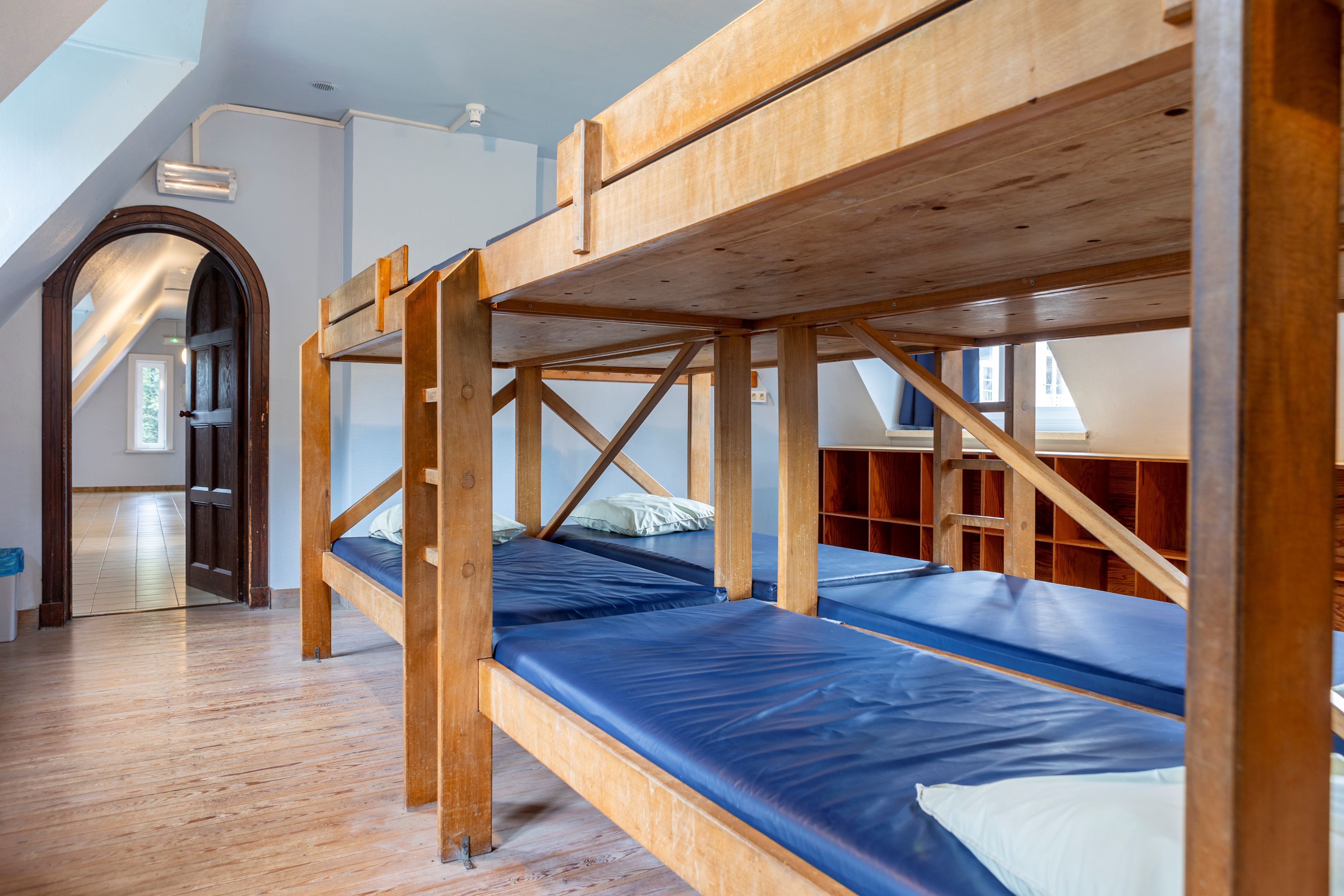 De Karmel Brugge slaapzaal