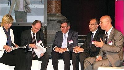 2009_'Reis naar de toekomst': officiële opening van een tentoonstelling over Project Gent Sint-Pieters