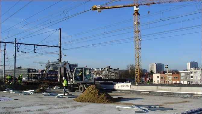 2009_Schuifoperatie tweede dakplaat Timichegtunnel