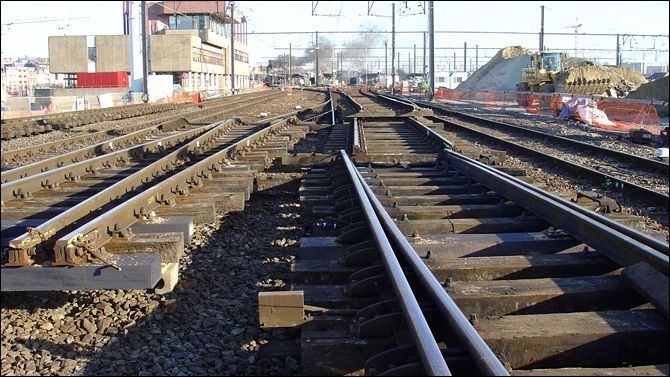 2009_Schuifoperatie tweede dakplaat Timichegtunnel
