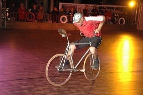 2010_Feest op wieltjes