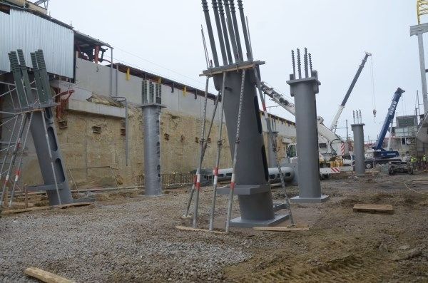 2016_Bouwen van de pilaren viaduct