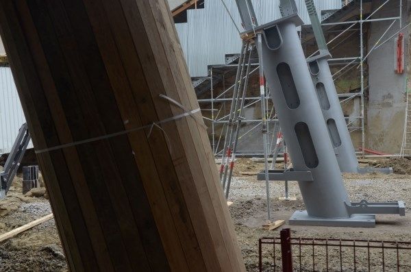 2016_Bouwen van de pilaren viaduct