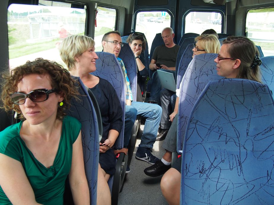 20130915 redactieopstap busfoto lowres