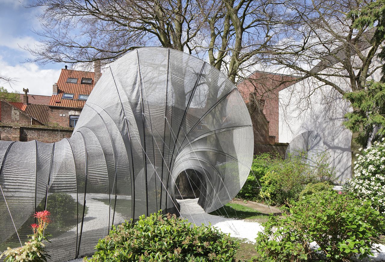 Common Thread SO–IL Bruges Triennial 2024 © Filip Dujardin