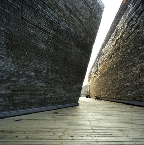 Amateur architecture studio