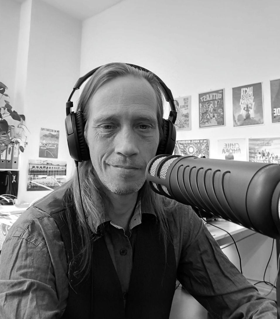 Jonathan CARRIER portrait cred DR
