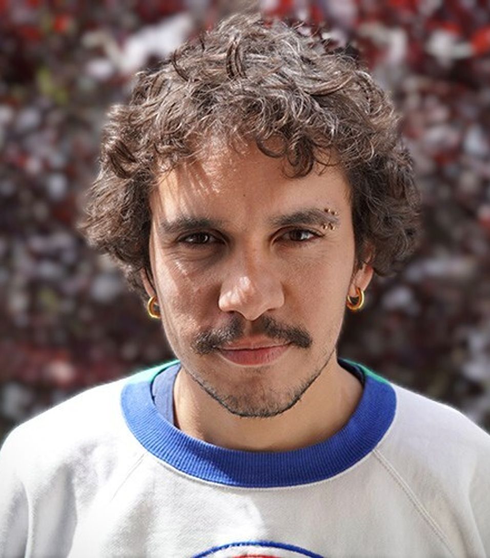 Simeon MB portrait cred Kevin Dochain