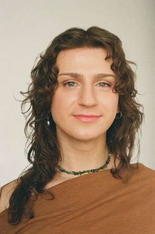 Xenia gould png